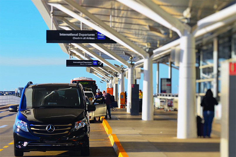Airport transfers for students