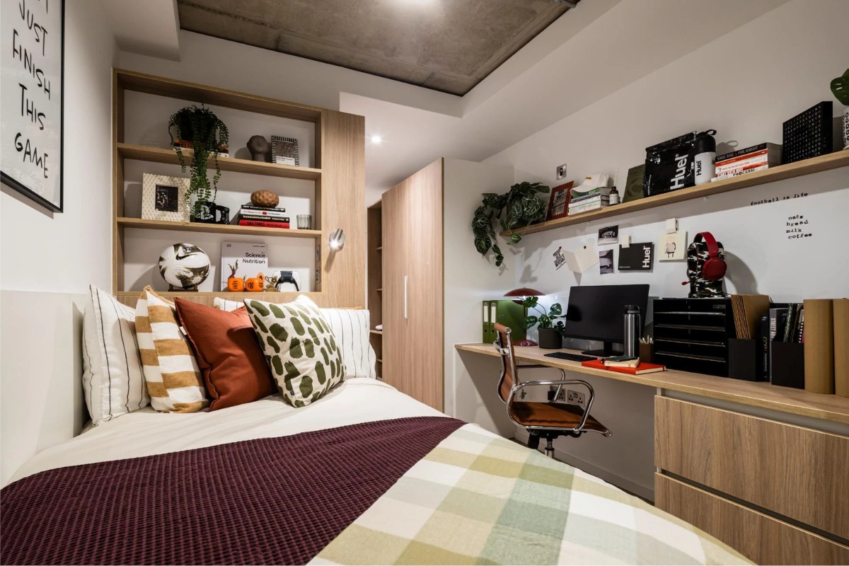 Silver Studio Lower Level — Wembley Arthur House
