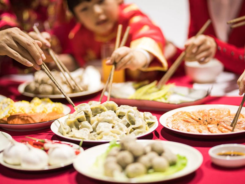 chinese new year theme cake